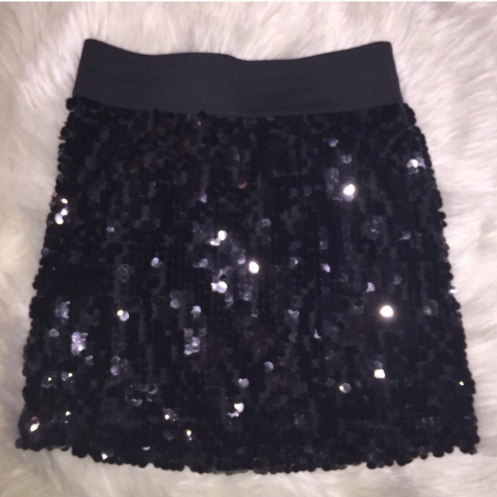 Black sequin skirt